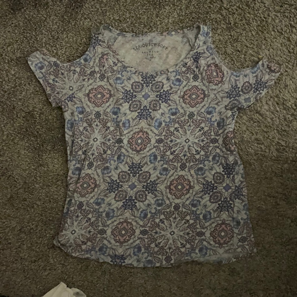 T-shirt with cut outs